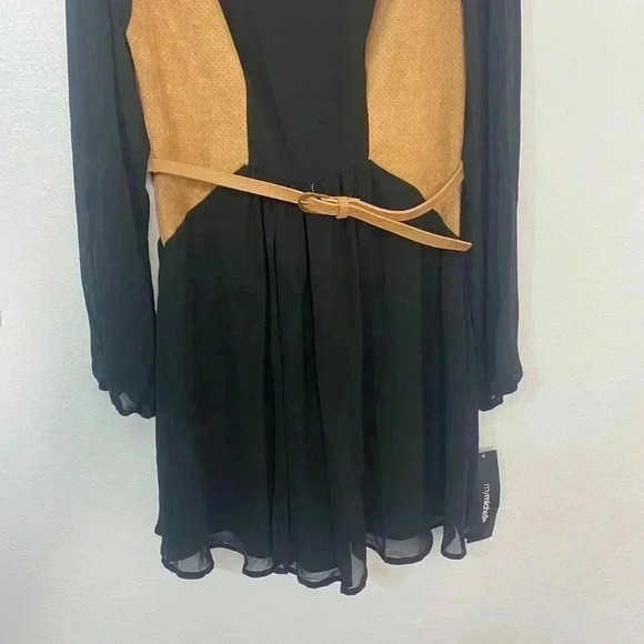 My Michelle Black Sheer Long sleeve Belted Button Back Detail Dress - Picture 4 of 9